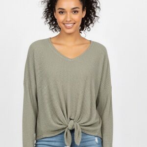 Flawless Knotted Front waffle knit top size M